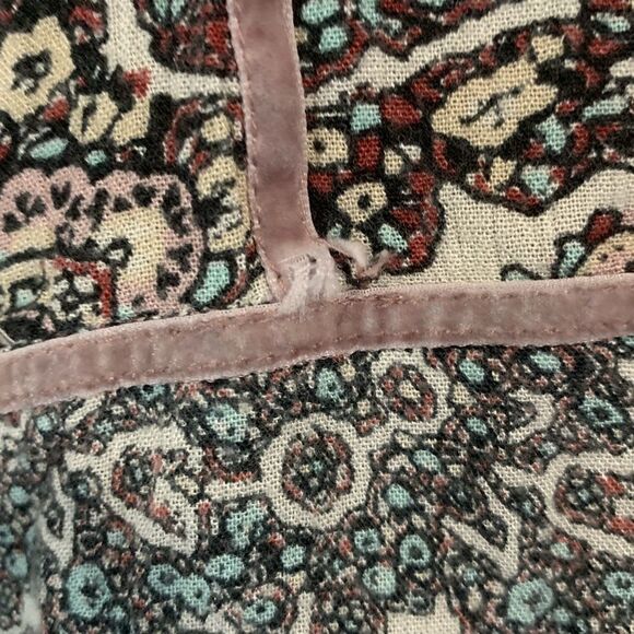 American Eagle Floral Paisley Peasant Blouse Top Medium Bell Sleeve Boho - Picture 7 of 8